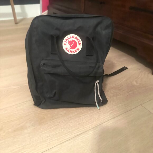 FjallRaven  Kanken Mini Backpack - Picture 3 of 5